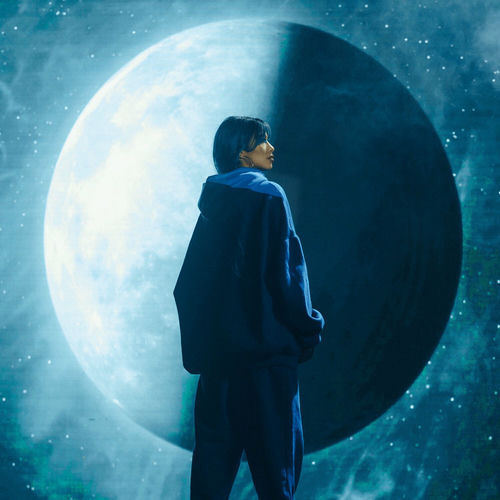 Portada de Bajo La Misma Luna