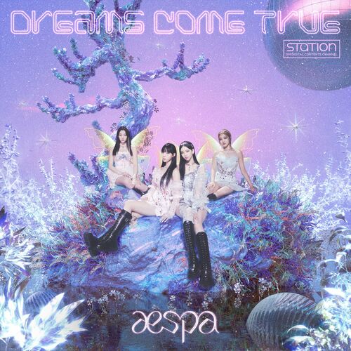 Portada de Dreams Come True - SM STATION