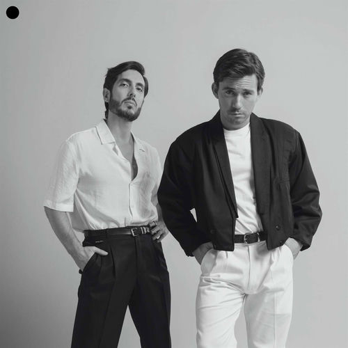 Portada de LAGOS - Negro