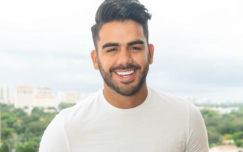 Jacky Bracamontes y Carlos Adyan presentarán la edición 75 de Miss Universe en Puerto Rico