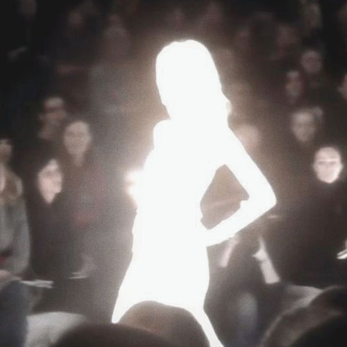 Portada de Mujer de Pasarela