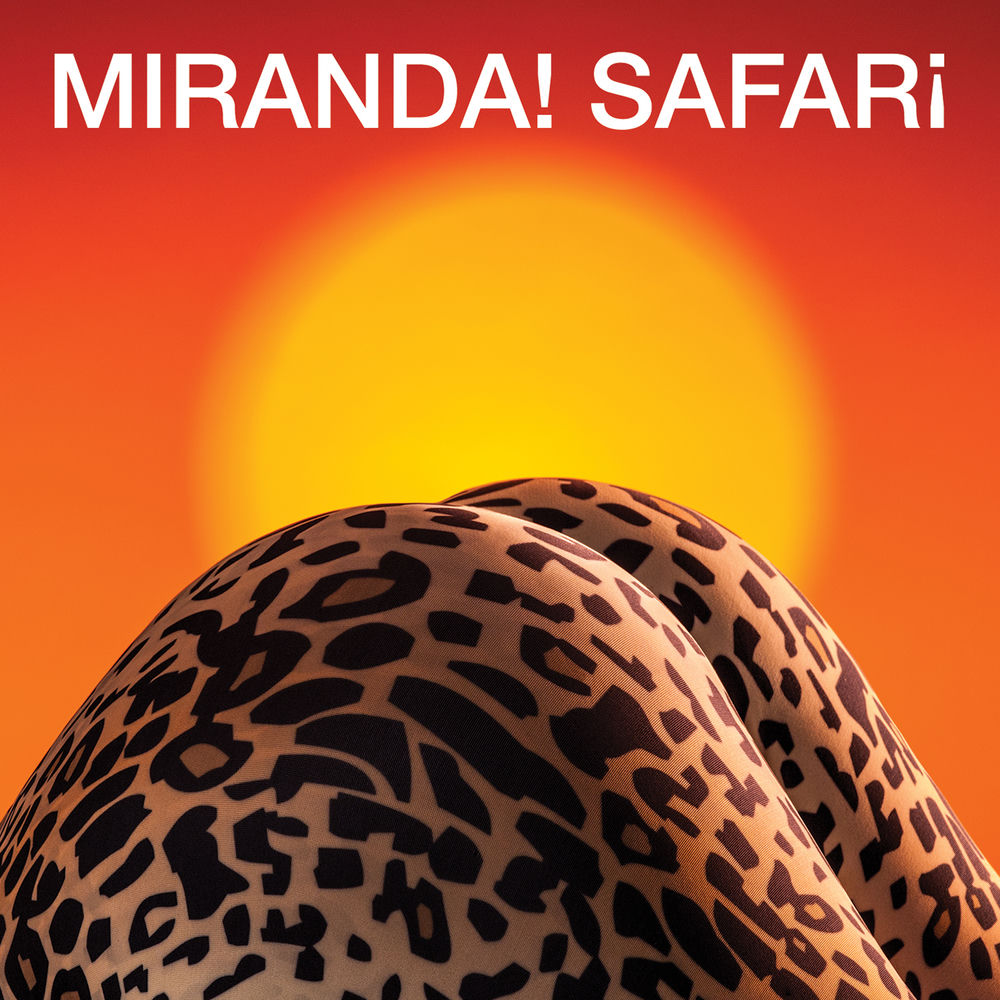 Portada de Extraño (Versión Acústica)
