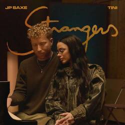 Portada de STRANGERS (feat. TINI)